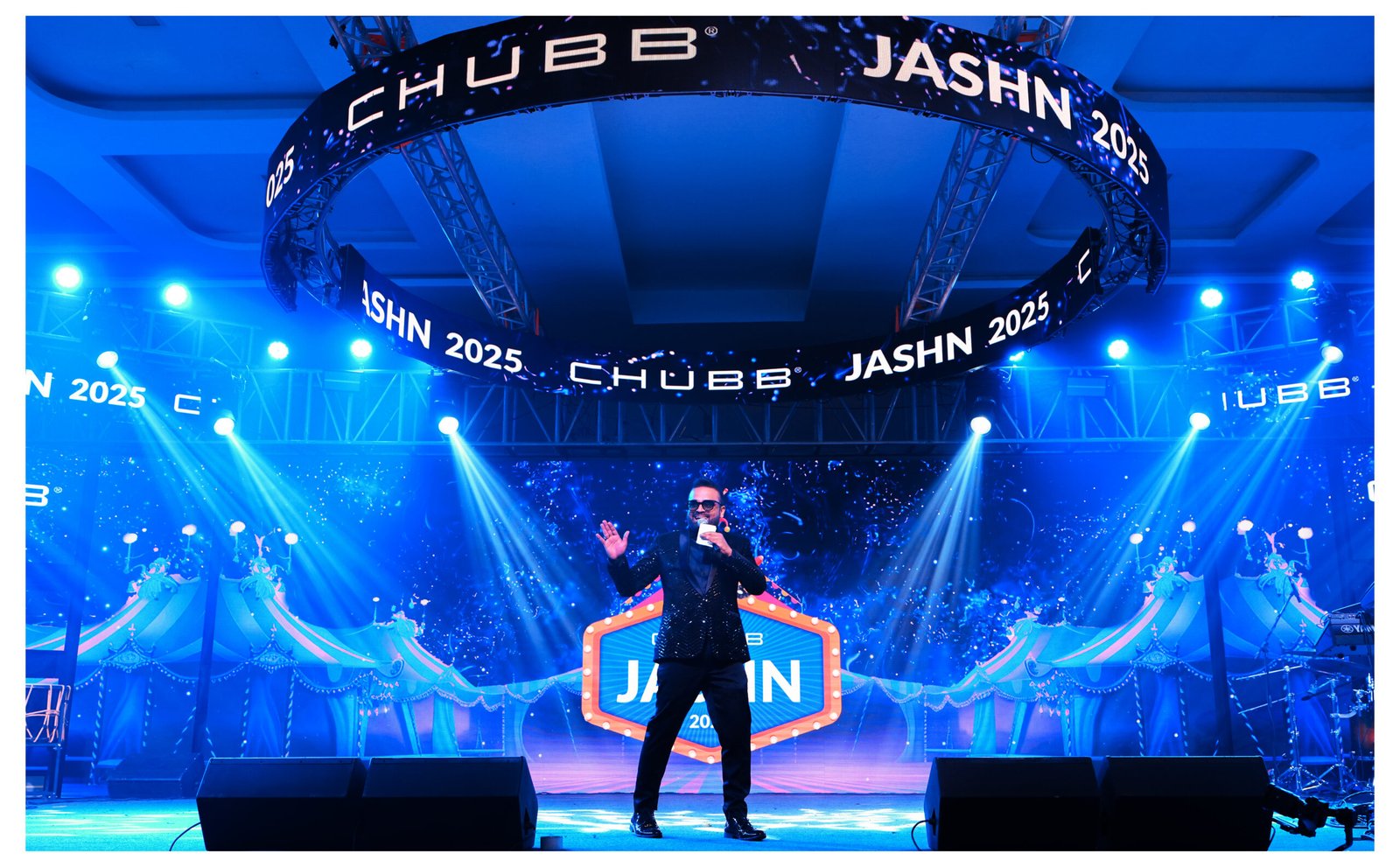 SHOWTIME_076
