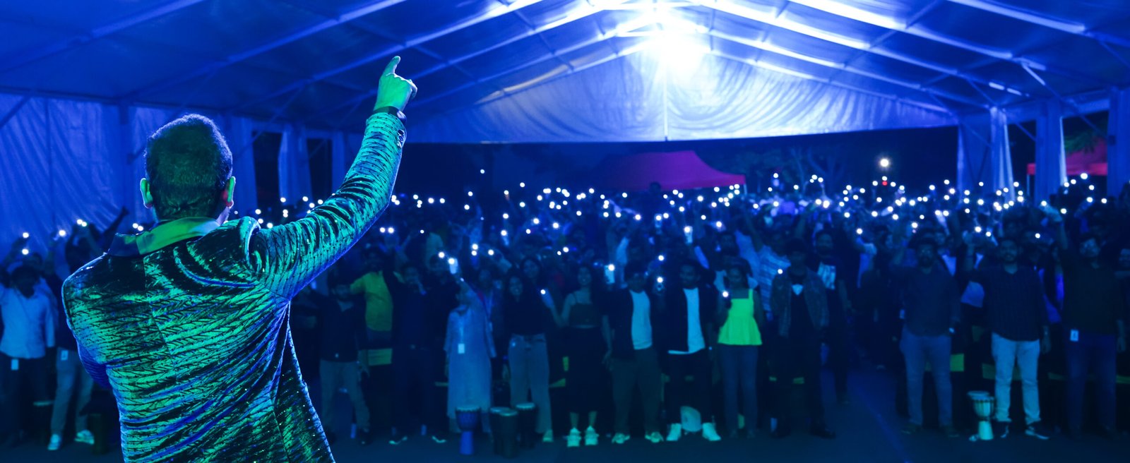 SHOWTIME_095