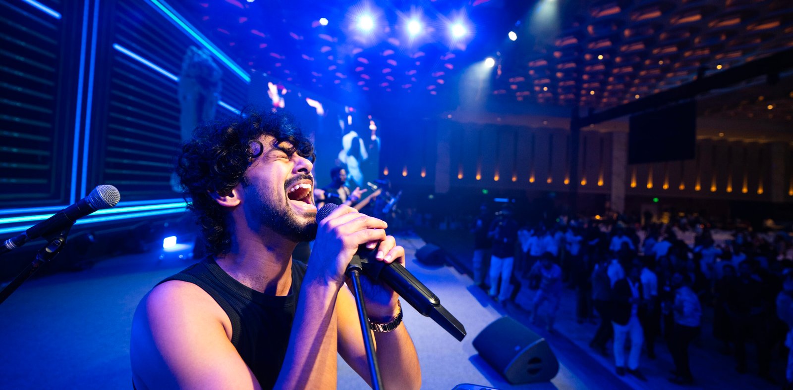 SHOWTIME_153